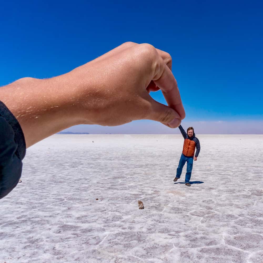 funny-photo-from-salar-de-uyuni-bolivia-2022-11-02-16-12-29-utc